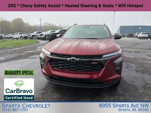 Certified 2024 Chevrolet Trax RS FWD image 8