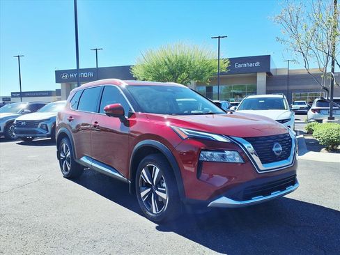 Used 2023 Nissan Rogue Platinum w/ Platinum Premium Package image 8