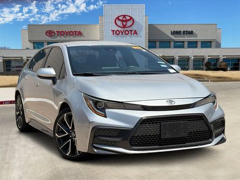 Used 2022 Toyota Corolla SE FWD image 1
