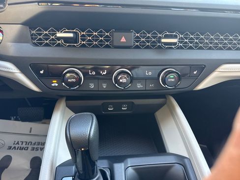 New 2025 Honda Accord SE image 20