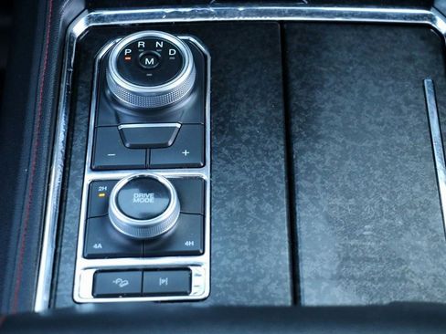 Used 2022 Ford Expedition Max Limited image 35