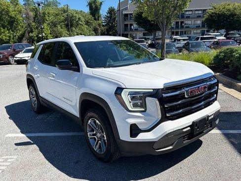 Used 2026 GMC Terrain Elevation AWD/4WD image 2