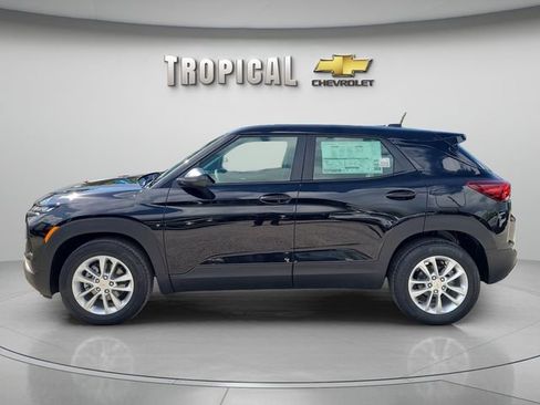 New 2026 Chevrolet TrailBlazer LS FWD image 2