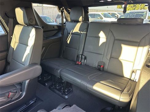 Used 2025 GMC Yukon Denali image 41