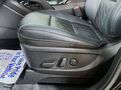 Used 2025 Kia Telluride AWD image 19