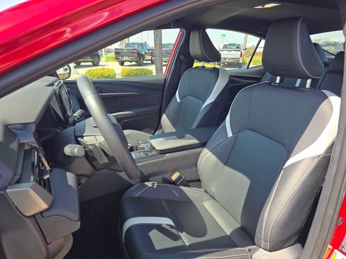 Certified 2025 Toyota Camry SE FWD image 23