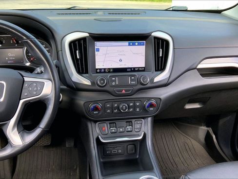 Used 2021 GMC Terrain SLT w/ Infotainment Package II FWD image 6