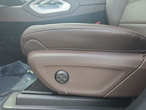 Used 2022 Mercedes-Benz GLS 450 4MATIC image 25