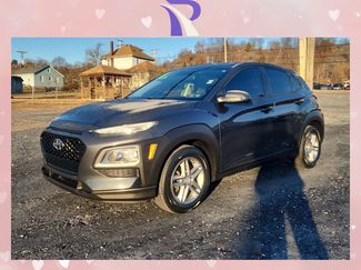 Used 2018 Hyundai Kona SE video 1