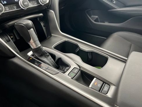 Used 2020 Honda Accord Sport image 30