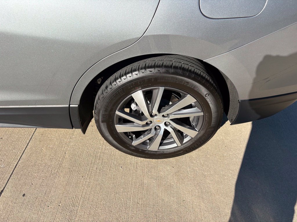 Used 2024 Chevrolet Equinox LT w/ LPO, Floor Liner Package FWD image 48