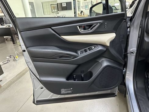 Used 2019 Subaru Ascent Limited w/ Popular Package #2 image 11