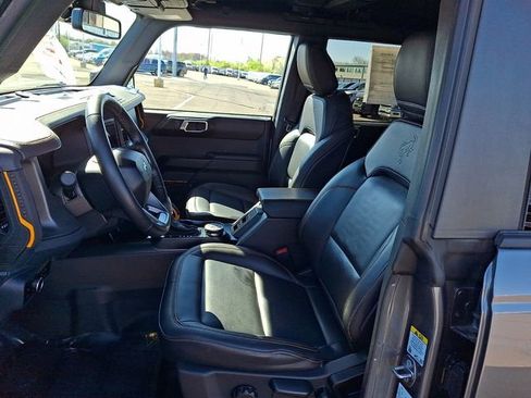 Used 2024 Ford Bronco Badlands AWD/4WD image 13