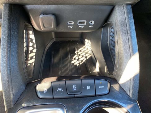 Used 2023 Chevrolet TrailBlazer RS image 15