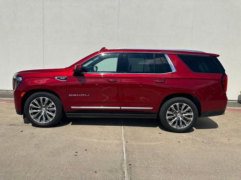 Used 2021 GMC Yukon Denali w/ Denali Ultimate Package AWD/4WD image 5