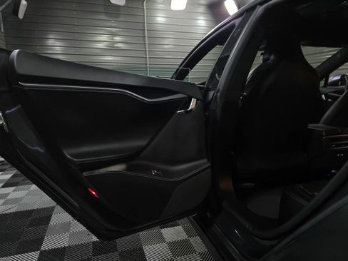Used 2019 Tesla Model S Long Range image 33
