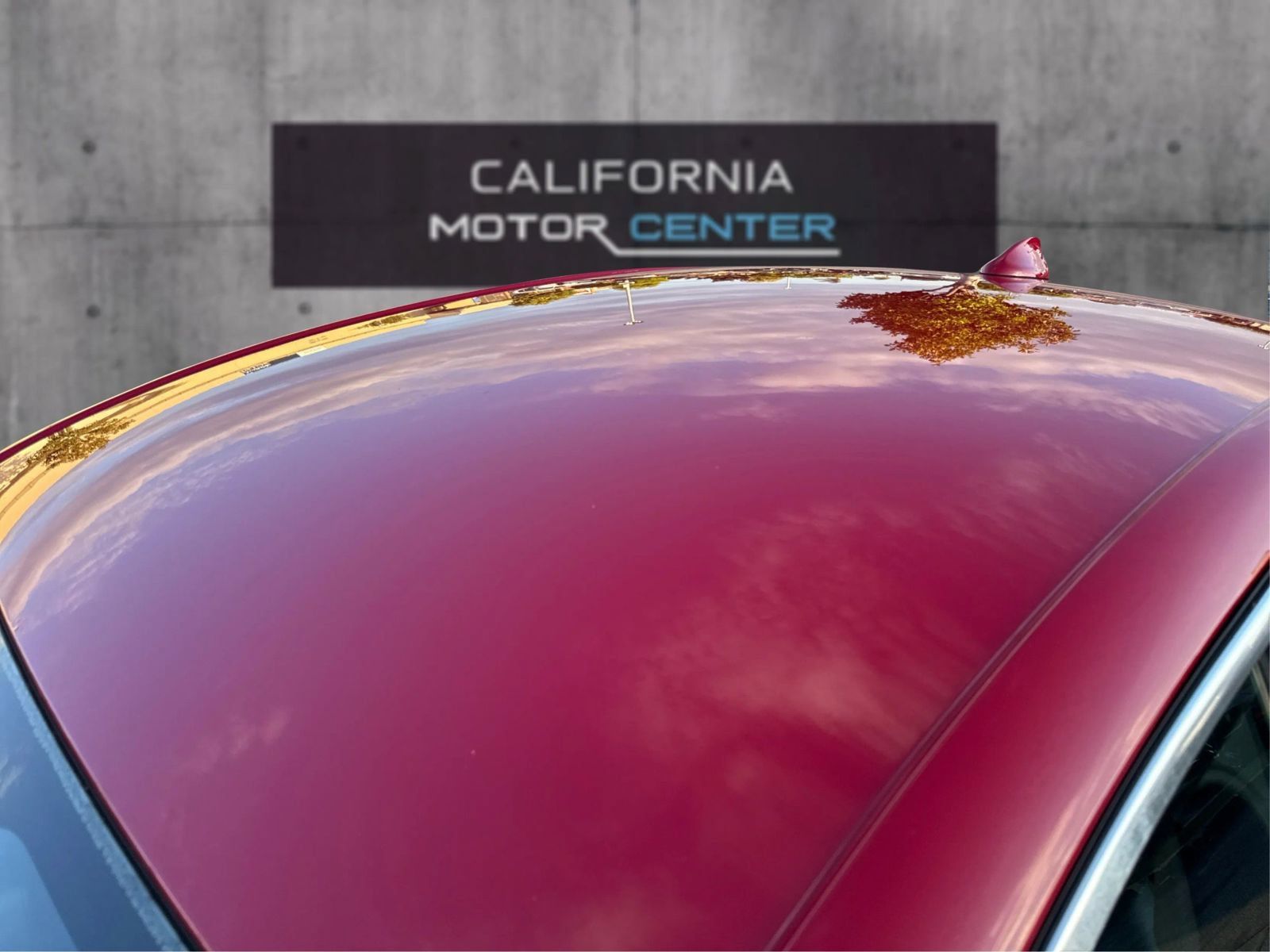 Used 2017 Alfa Romeo Giulia Ti w/ TI Lusso Light Wood Package RWD image 12