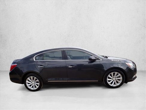 Used 2015 Buick LaCrosse FWD image 4