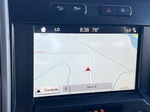 Used 2018 Ford F150 Lariat w/ Equipment Group 502A Luxury image 19