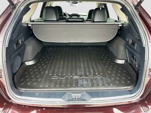 Used 2024 Subaru Outback Touring w/ Popular Package #2 AWD/4WD image 28