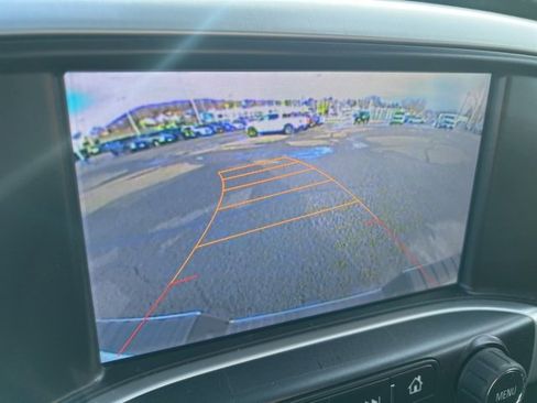 Used 2015 GMC Sierra 2500 SLT w/ Driver Alert Package image 12