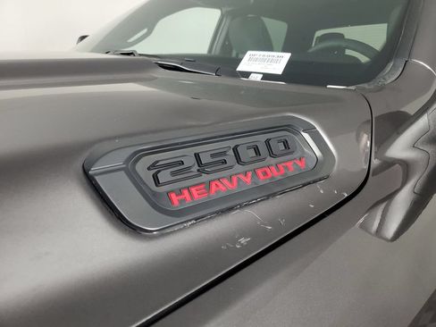 Used 2025 RAM 2500 Big Horn AWD/4WD image 11