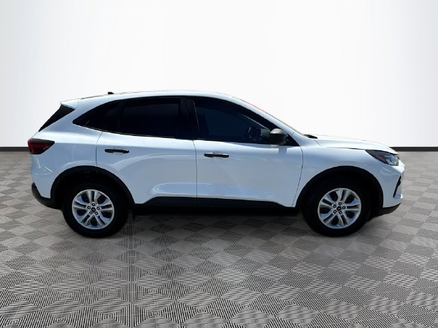 Used 2023 Ford Escape FWD image 8