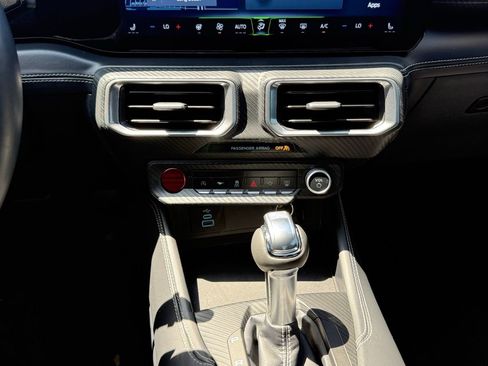 Used 2025 Ford Mustang GT Premium RWD image 7