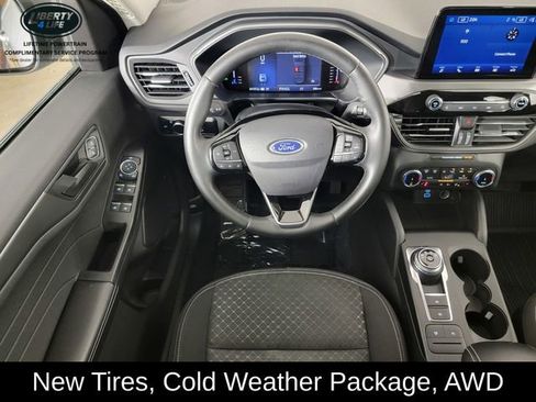Used 2023 Ford Escape Active AWD/4WD image 24