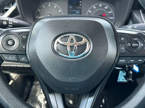 Used 2024 Toyota Corolla LE image 10