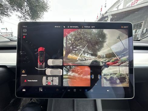 Used 2022 Tesla Model Y Long Range image 18