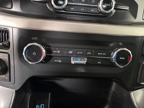 Used 2022 Ford F150 XLT w/ Equipment Group 301A Mid image 17