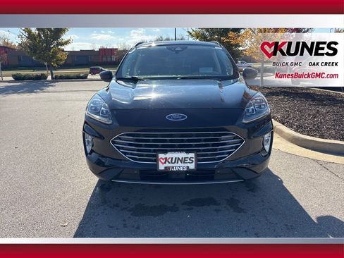 Used 2022 Ford Escape Titanium w/ Titanium Elite Package image 3