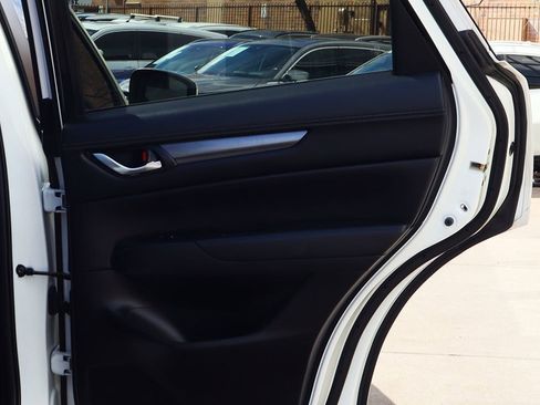 Used 2018 MAZDA CX-5 Touring image 26