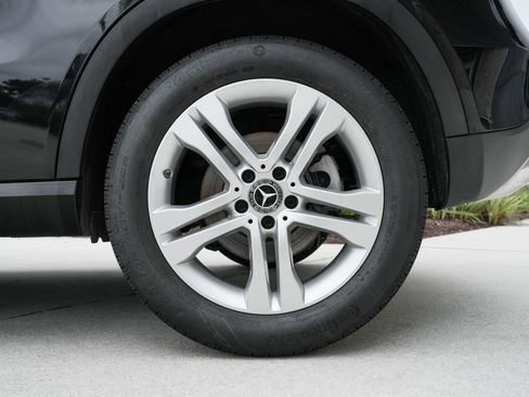 Used 2020 Mercedes-Benz GLA 250 4MATIC image 30