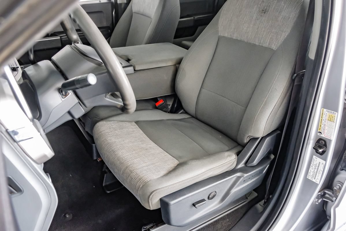 Used 2023 Ford F350 XLT AWD/4WD image 27