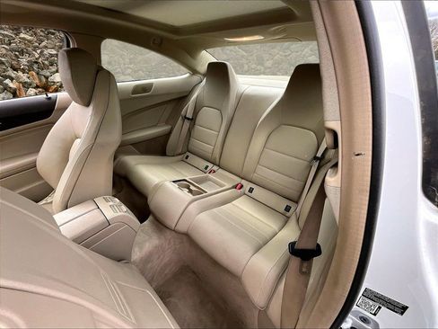 Used 2015 Mercedes-Benz C 250 Coupe image 22