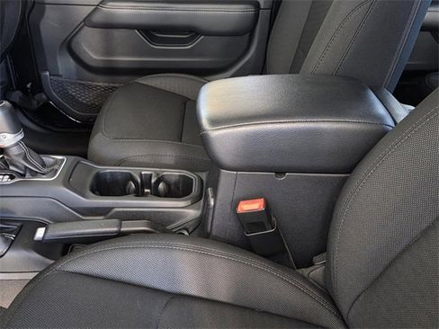 Used 2020 Jeep Gladiator Overland image 8