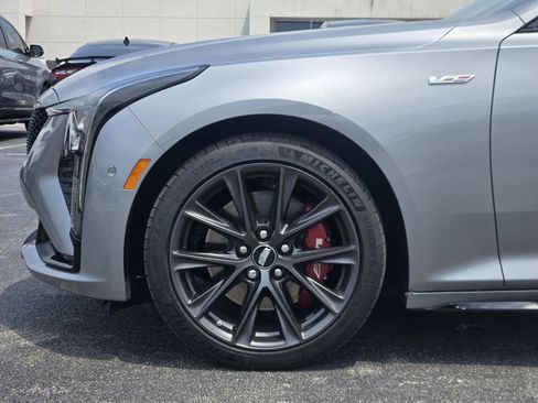 Used 2025 Cadillac CT5 V w/ Technology Package AWD/4WD image 7