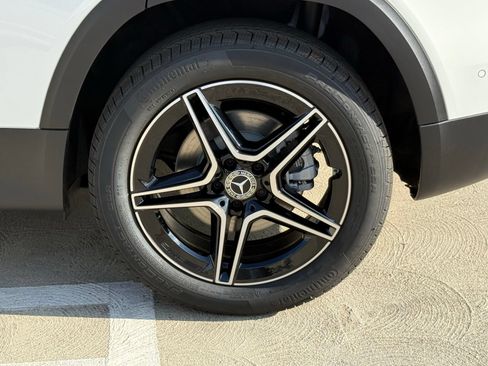 New 2026 Mercedes-Benz GLB 250 image 14