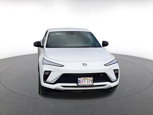 Used 2025 Buick Envista Sport Touring image 4