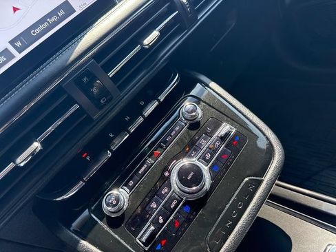 Used 2020 Lincoln Corsair AWD w/ Equipment Group 101A image 26