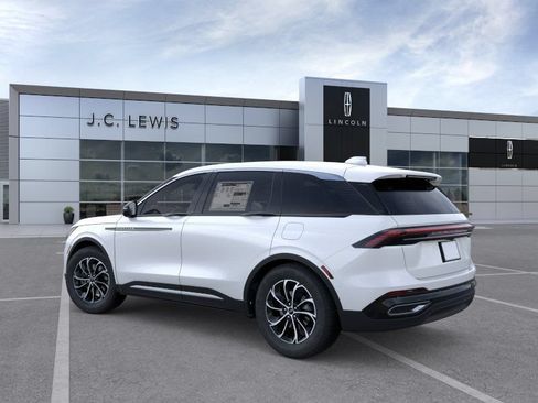 New 2026 Lincoln Nautilus Premier AWD/4WD image 5
