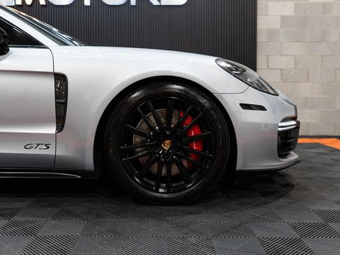 Used 2019 Porsche Panamera GTS w/ Premium Package Plus AWD/4WD image 8