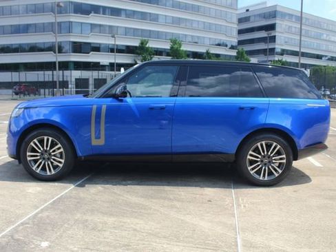 New 2025 Land Rover Range Rover Long Wheelbase SE image 6