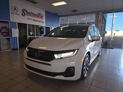 Used 2025 Honda Odyssey EX-L image 1
