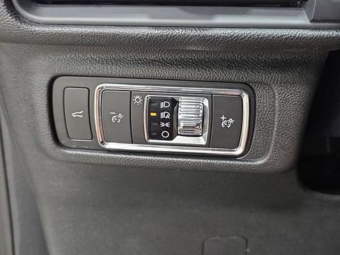 Certified 2023 Lincoln Corsair Reserve AWD/4WD image 23