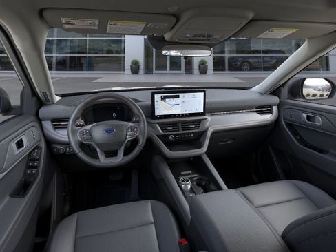 New 2025 Ford Explorer Active w/ Active Comfort Package image 9