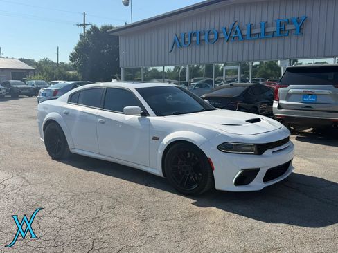 Used 2021 Dodge Charger Scat Pack RWD image 1