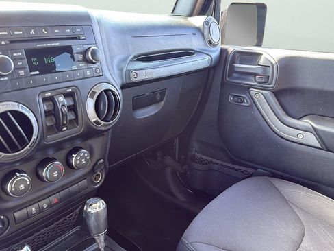 Used 2017 Jeep Wrangler Unlimited Sport w/ Quick Order Package 24S image 20